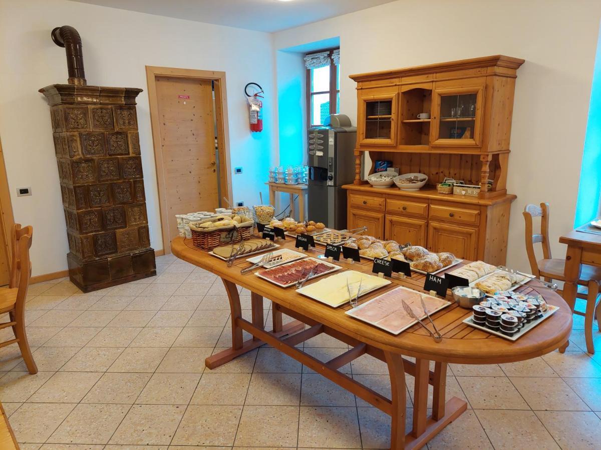 Taxus Hostel Pieve Tesino Zewnętrze zdjęcie