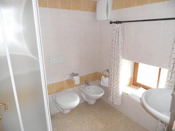 Taxus Hostel Pieve Tesino Zewnętrze zdjęcie