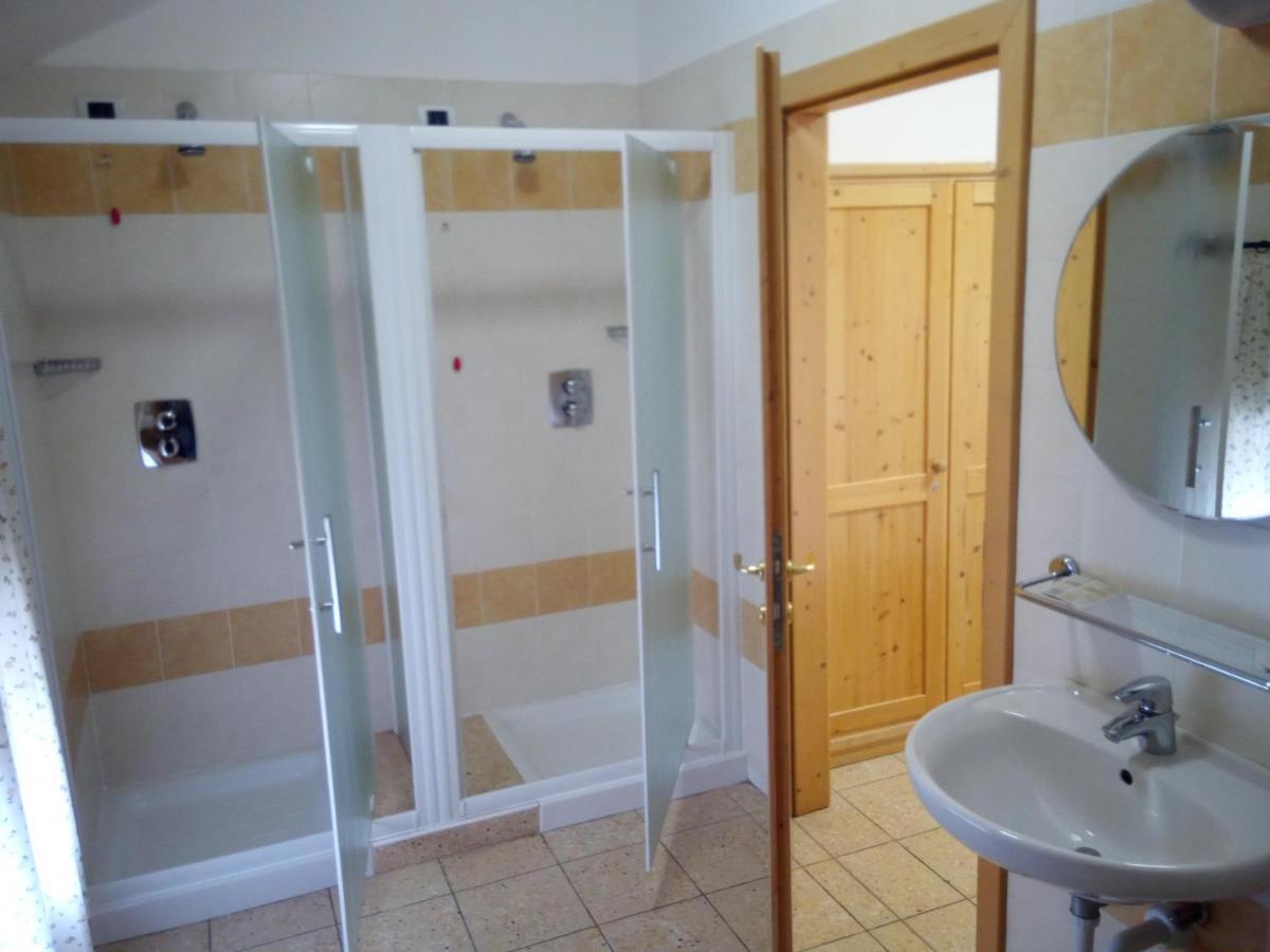 Taxus Hostel Pieve Tesino Zewnętrze zdjęcie